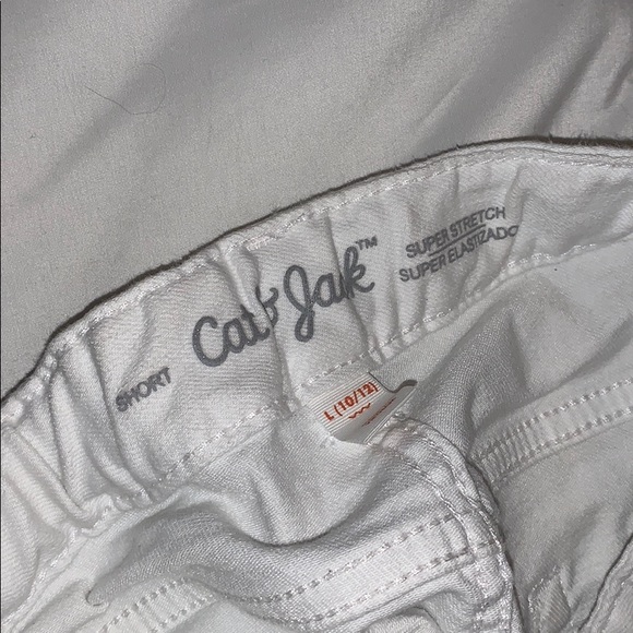 white jeans - Picture 3 of 3